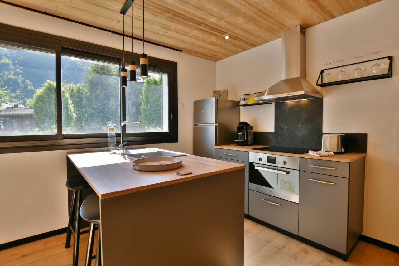 Bel Appartement Centre De Thones Lumineux Et Spacieux Neuf Экстерьер фото